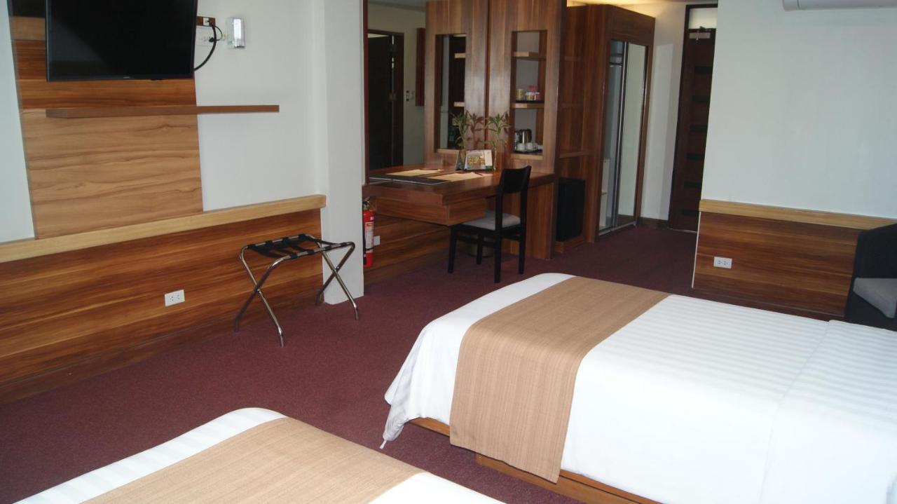 Hotel Grand Sierra Pines Baguio Baguio City Zimmer foto